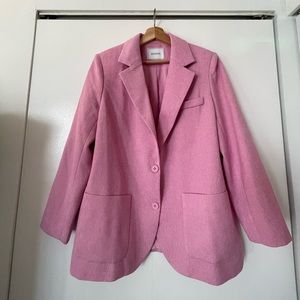 Pink oversized blazer size M